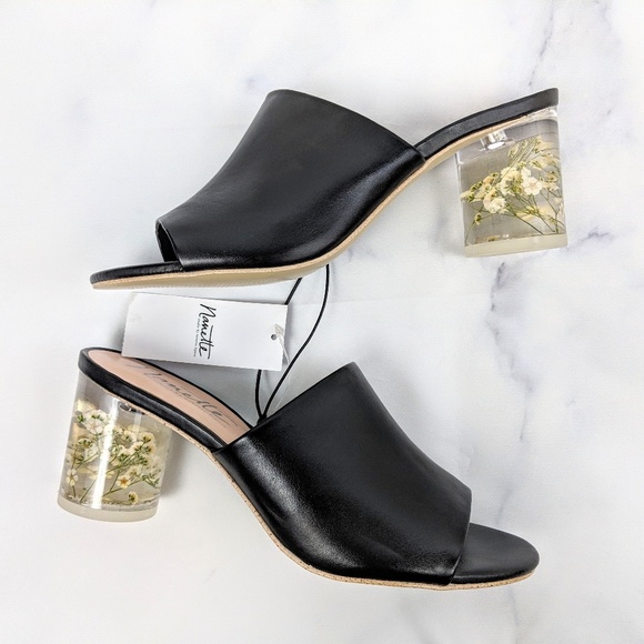 *LAST CHANCE* Nanette Lepore Lucite Floral Mules - Picture 2 of 8